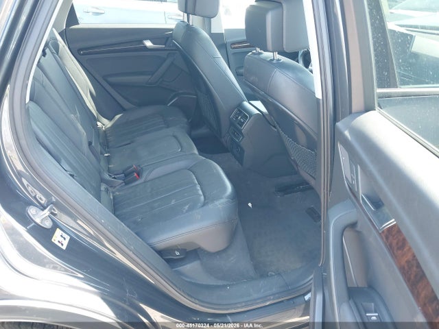 45170324 :رقم المزاد ، WA1ANAFY6J2022335 vin ، 2018 Audi Q5 2.0t Premium/2.0t Tech Premium مزاد بيع