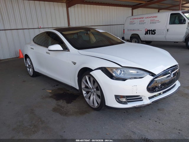 Продажа на аукционе авто 2013 Tesla Model S Performance, vin: 5YJSA1DP6DFP07629, номер лота: 45170347