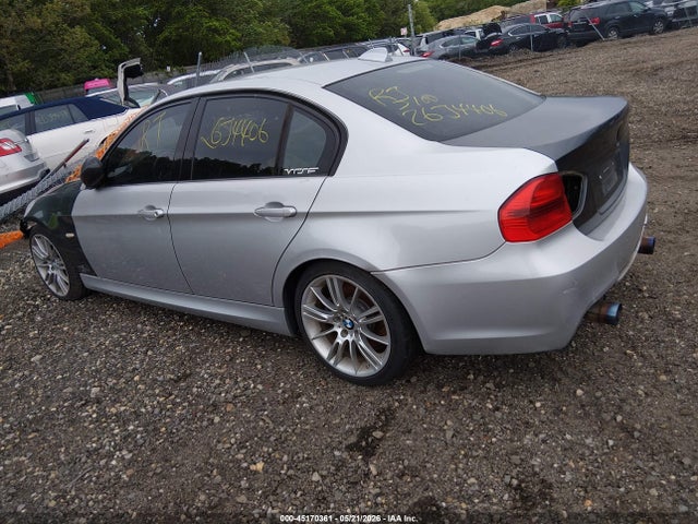 2010 Bmw 335i მანქანა იყიდება აუქციონზე, vin: WBAPM7C53AA367275, აუქციონის ნომერი: 45170361