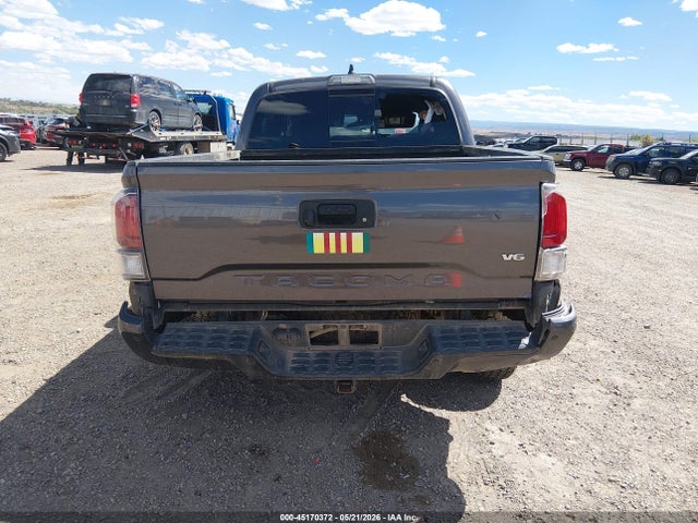 45170372 :رقم المزاد ، 5TFCZ5AN3MX274705 vin ، 2021 Toyota Tacoma Trd Off-road مزاد بيع