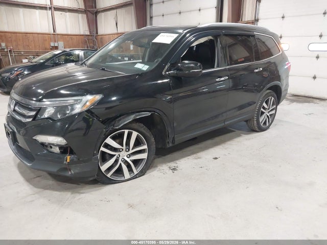 Продажа на аукционе авто 2016 Honda Pilot Touring, vin: 5FNYF6H91GB071002, номер лота: 45170395