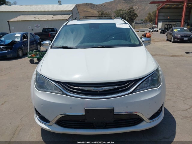 45170413 :رقم المزاد ، 2C4RC1N7XJR212888 vin ، 2018 Chrysler Pacifica Hybrid Limited مزاد بيع