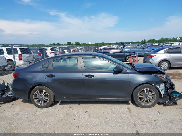 Продажа на аукционе авто 2023 Kia Forte Lxs, vin: 3KPF24AD4PE589844, номер лота: 45170435