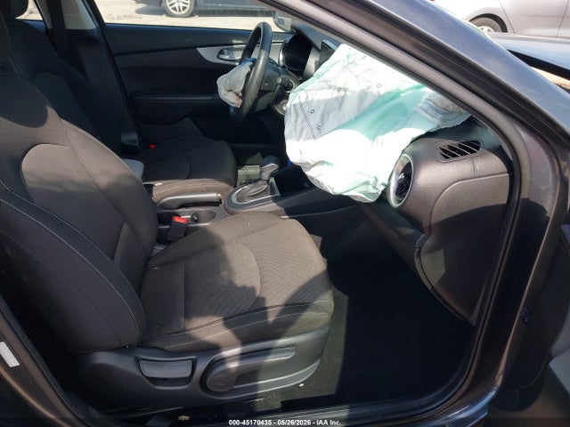 Продажа на аукционе авто 2023 Kia Forte Lxs, vin: 3KPF24AD4PE589844, номер лота: 45170435