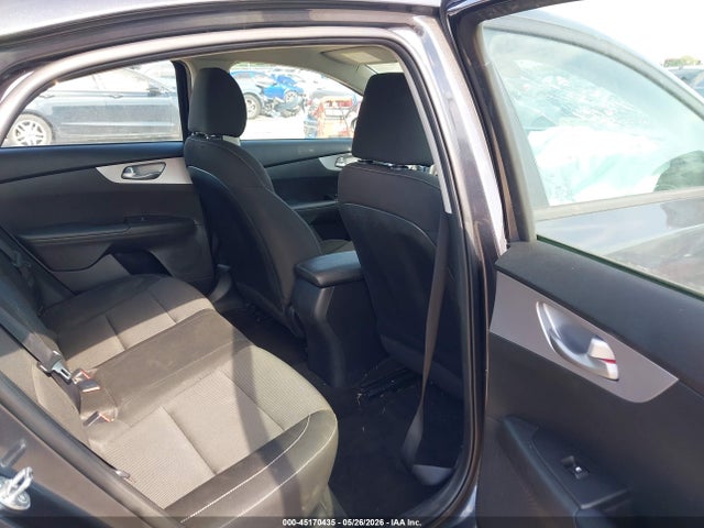 Продажа на аукционе авто 2023 Kia Forte Lxs, vin: 3KPF24AD4PE589844, номер лота: 45170435