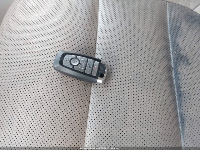 Продаж на аукціоні авто 2020 Ford Escape Titanium Hybrid, vin: 1FMCU9DZ1LUC18858, номер лоту: 45170437