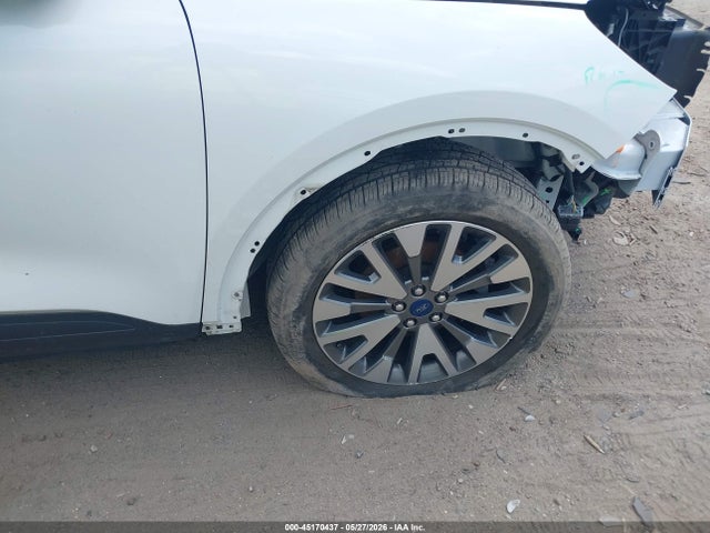 Продаж на аукціоні авто 2020 Ford Escape Titanium Hybrid, vin: 1FMCU9DZ1LUC18858, номер лоту: 45170437