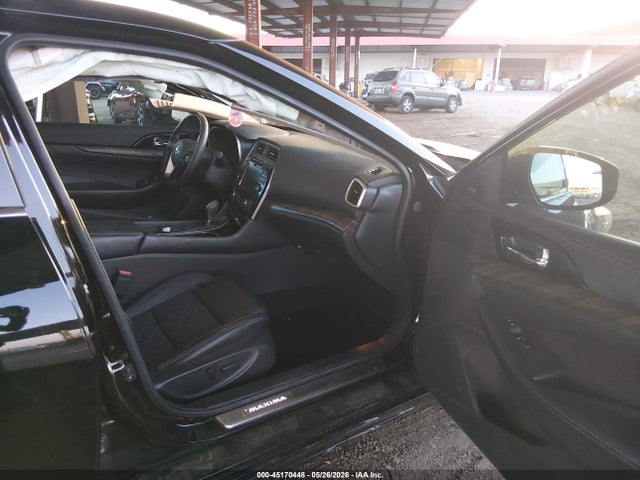 45170448 :رقم المزاد ، 1N4AA6AP6HC365251 vin ، 2017 Nissan Maxima 3.5 Platinum مزاد بيع