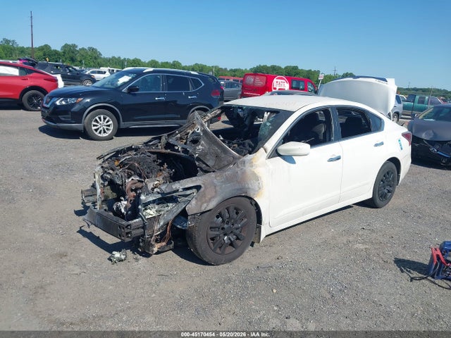 Продаж на аукціоні авто 2015 Nissan Altima 2.5 S, vin: 1N4AL3AP2FC413348, номер лоту: 45170454