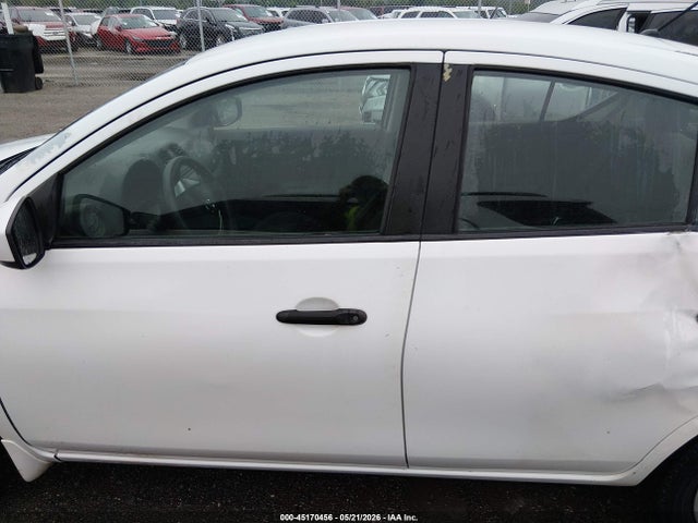 Продаж на аукціоні авто 2017 Nissan Versa 1.6 S, vin: 3N1CN7AP4HL887297, номер лоту: 45170456