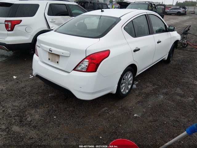 Продаж на аукціоні авто 2017 Nissan Versa 1.6 S, vin: 3N1CN7AP4HL887297, номер лоту: 45170456
