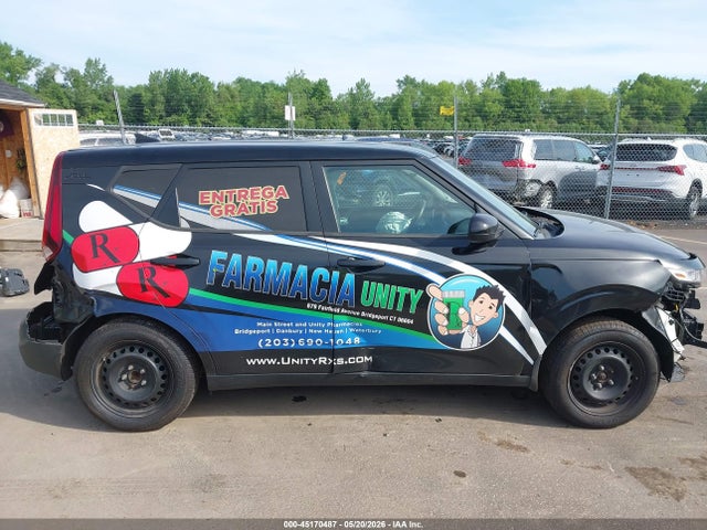 2020 Kia Soul Lx მანქანა იყიდება აუქციონზე, vin: KNDJ23AU0L7024988, აუქციონის ნომერი: 45170487