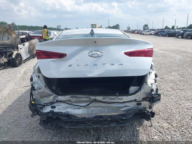 Продажа на аукционе авто 2019 Hyundai Elantra Sel, vin: KMHD84LF2KU775389, номер лота: 45170515