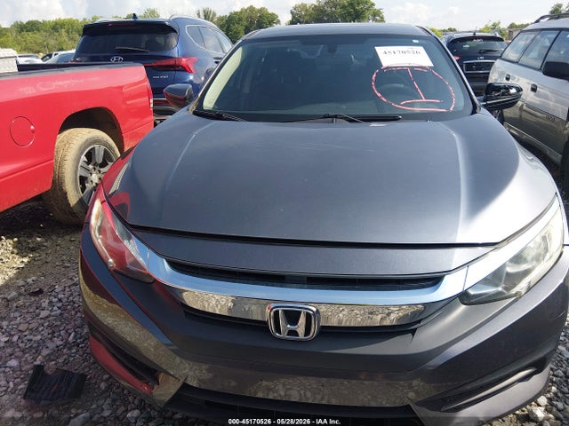 Продаж на аукціоні авто 2018 Honda Civic Lx, vin: 2HGFC2F55JH609471, номер лоту: 45170526