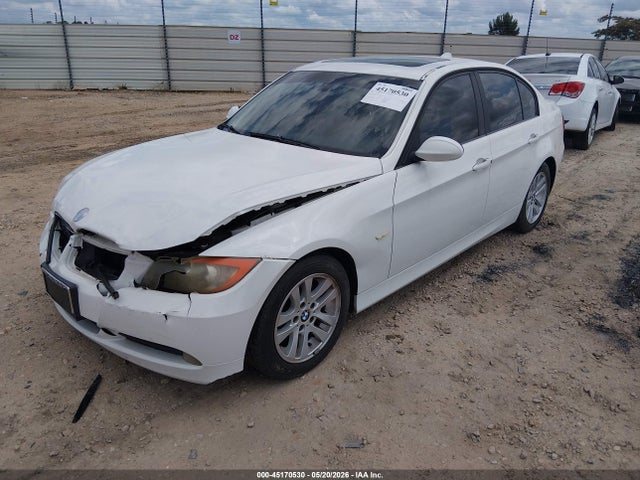2006 Bmw 325i მანქანა იყიდება აუქციონზე, vin: WBAVB17526NK37752, აუქციონის ნომერი: 45170530