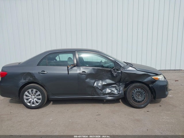 Продаж на аукціоні авто 2013 Toyota Corolla Le, vin: 2T1BU4EE2DC949294, номер лоту: 45170534