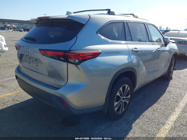 Toyota Highlander Xle 2022 5TDGZRAH2NS090348 Image 4