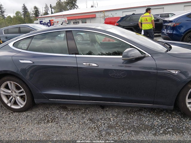 Tesla Model S P85 2014 5YJSA1H18EFP53633 Image 14