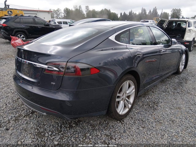 Tesla Model S P85 2014 5YJSA1H18EFP53633 Image 4