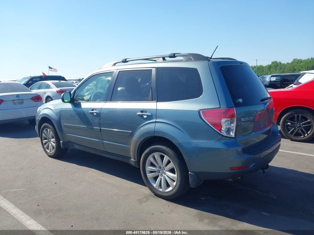 45170629 :رقم المزاد ، JF2SHADC6DH422570 vin ، 2013 Subaru Forester 2.5x Premium مزاد بيع