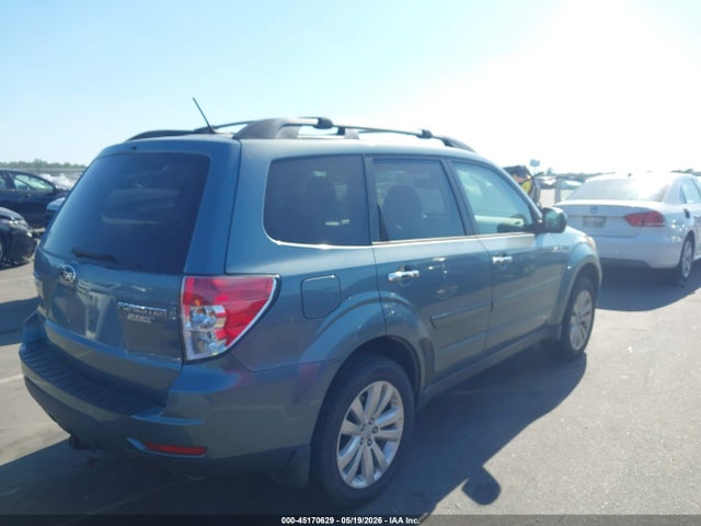 45170629 :رقم المزاد ، JF2SHADC6DH422570 vin ، 2013 Subaru Forester 2.5x Premium مزاد بيع
