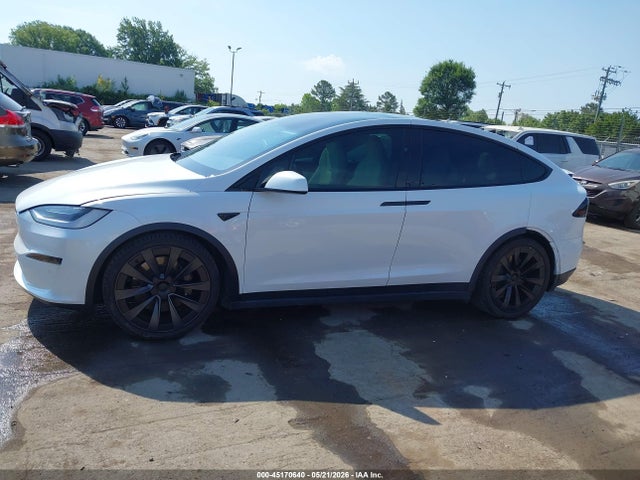 Продажа на аукционе авто 2022 Tesla Model X Dual Motor All-wheel Drive, vin: 7SAXCBE57NF361677, номер лота: 45170640