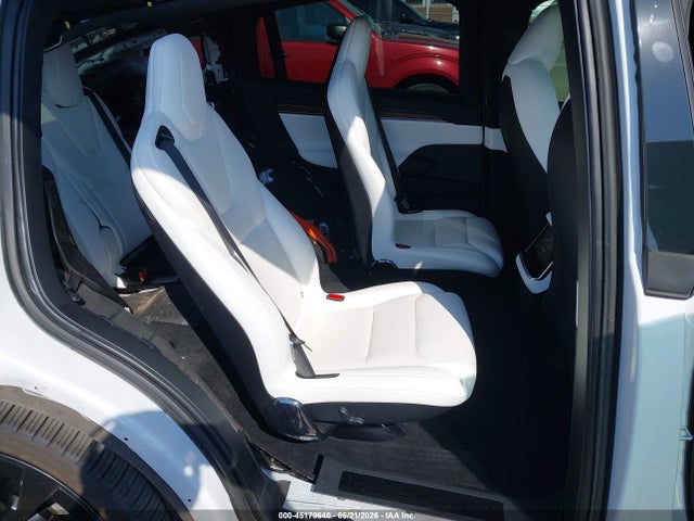 Продажа на аукционе авто 2022 Tesla Model X Dual Motor All-wheel Drive, vin: 7SAXCBE57NF361677, номер лота: 45170640
