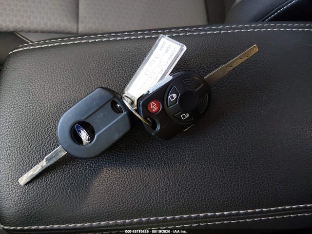 Продажа на аукционе авто 2018 Ford Escape Se, vin: 1FMCU9GD3JUD08655, номер лота: 45170646