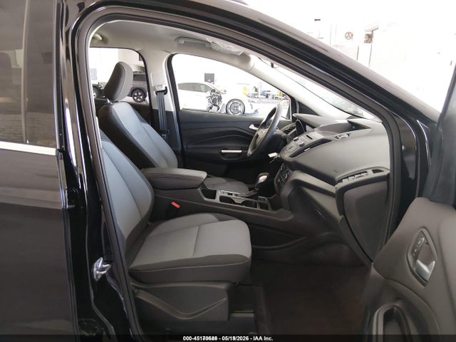Продажа на аукционе авто 2018 Ford Escape Se, vin: 1FMCU9GD3JUD08655, номер лота: 45170646