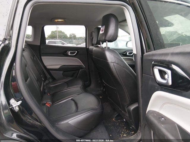 3C4NJDCB1NT107172 Jeep Compass Limited 4x4