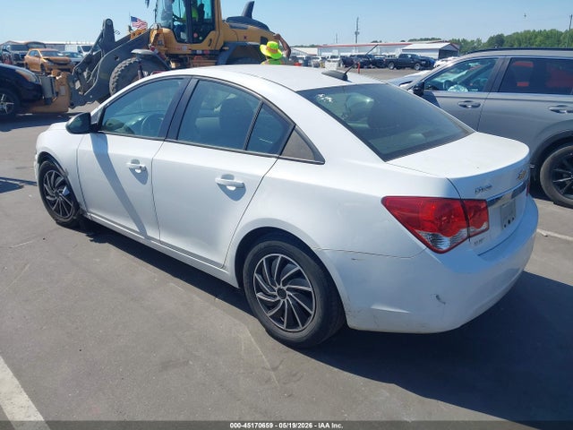 Продажа на аукционе авто 2015 Chevrolet Cruze Ls Auto, vin: 1G1PA5SH2F7100234, номер лота: 45170659