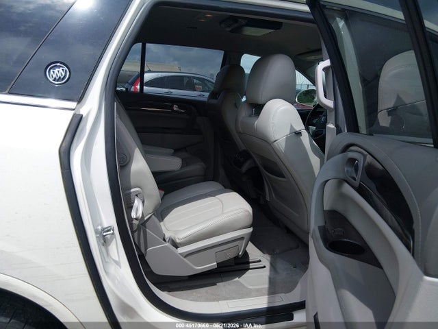 45170660 :رقم المزاد ، 5GAKRBKD5FJ239946 vin ، 2015 Buick Enclave Leather مزاد بيع
