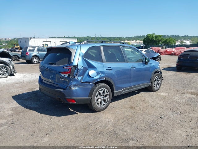 2020 Subaru Forester Premium მანქანა იყიდება აუქციონზე, vin: JF2SKAJC5LH443978, აუქციონის ნომერი: 45170678
