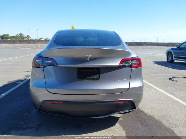 Продаж на аукціоні авто 2024 Tesla Model Y Long Range Dual Motor All-wheel Drive, vin: 7SAYGDEE3RA325024, номер лоту: 45170696