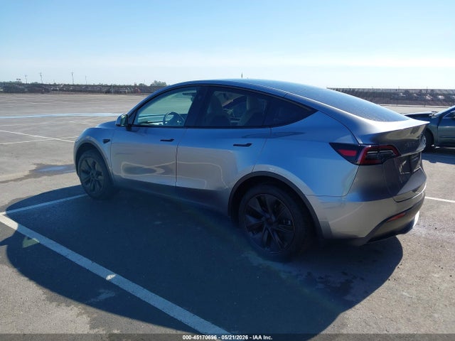 Продаж на аукціоні авто 2024 Tesla Model Y Long Range Dual Motor All-wheel Drive, vin: 7SAYGDEE3RA325024, номер лоту: 45170696