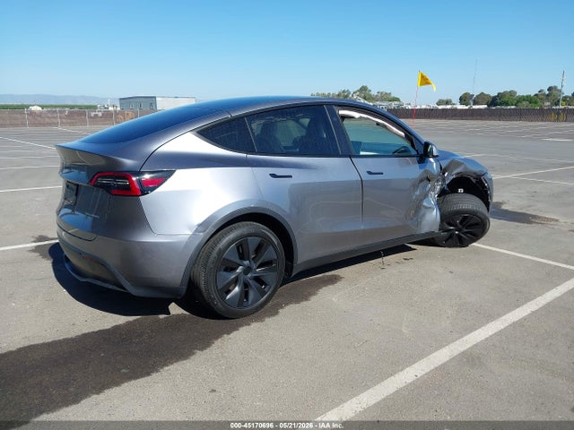 Продаж на аукціоні авто 2024 Tesla Model Y Long Range Dual Motor All-wheel Drive, vin: 7SAYGDEE3RA325024, номер лоту: 45170696