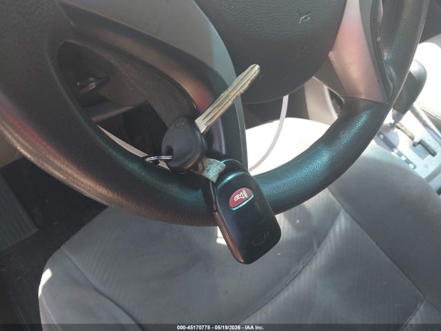 Продажа на аукционе авто 2013 Hyundai Elantra Gls, vin: KMHDH4AE2DU909007, номер лота: 45170775