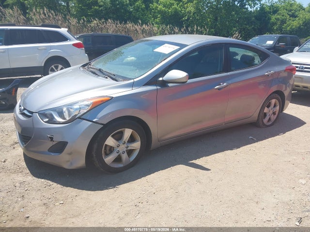 Продажа на аукционе авто 2013 Hyundai Elantra Gls, vin: KMHDH4AE2DU909007, номер лота: 45170775