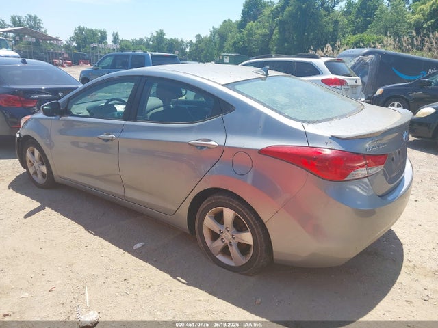 Продажа на аукционе авто 2013 Hyundai Elantra Gls, vin: KMHDH4AE2DU909007, номер лота: 45170775