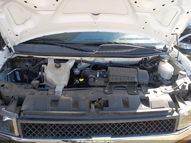 Chevrolet Express 2500 Work Van 2018 1GCWGAFG5J1269025 Image 10