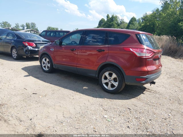 45170810 :رقم المزاد ، 1FMCU0F75FUC33861 vin ، 2015 Ford Escape S مزاد بيع