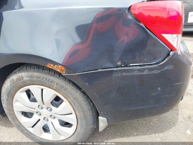 1G1PA5SG4E7461308 Chevrolet Cruze Ls Auto