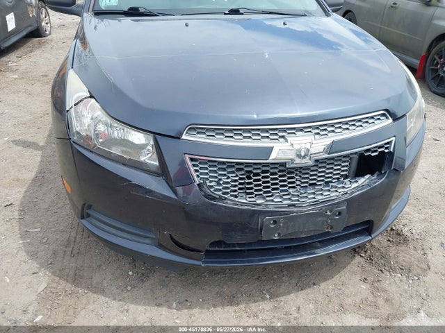 1G1PA5SG4E7461308 Chevrolet Cruze Ls Auto