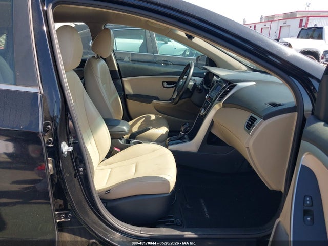 KMHD35LH4GU255210 Hyundai ELANTRA GT