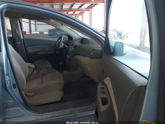 2010 Toyota Yaris მანქანა იყიდება აუქციონზე, vin: JTDBT4K36A1365907, აუქციონის ნომერი: 45170850