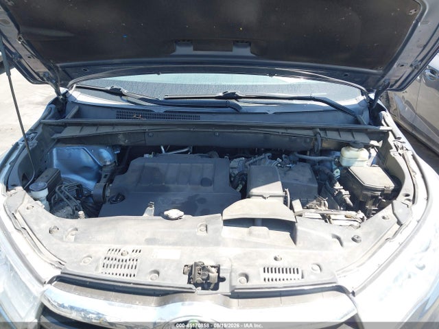 45170858 :رقم المزاد ، 5TDJKRFH3FS195713 vin ، 2015 Toyota Highlander Xle V6 مزاد بيع