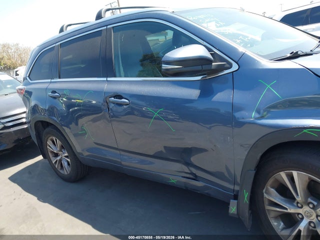 45170858 :رقم المزاد ، 5TDJKRFH3FS195713 vin ، 2015 Toyota Highlander Xle V6 مزاد بيع