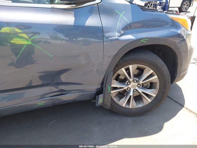 45170858 :رقم المزاد ، 5TDJKRFH3FS195713 vin ، 2015 Toyota Highlander Xle V6 مزاد بيع
