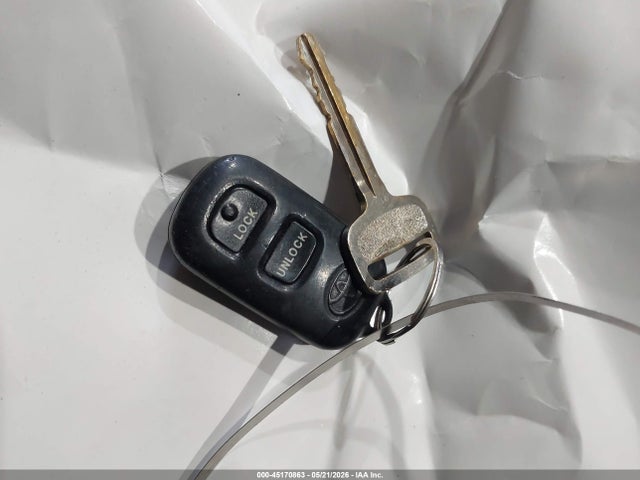 45170863 :رقم المزاد ، 2T1BR32E43C112478 vin ، 2003 Toyota Corolla S مزاد بيع