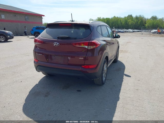 Продаж на аукціоні авто 2017 Hyundai Tucson Se, vin: KM8J3CA47HU259809, номер лоту: 45170892
